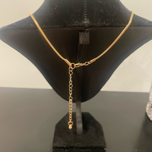 Initial T Gold Necklace - Picture 4 of 4